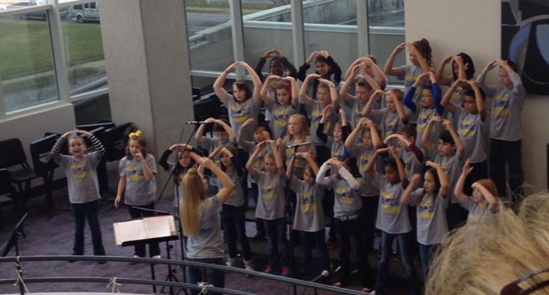 WinterFest 2014 Sherwood Elementary "Superstars" Honors Choir performs on the promenade balcony